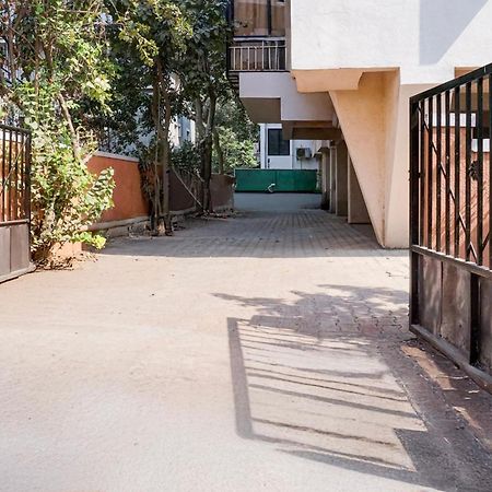 Super Collection O Veerbhadra Nagar Baner Hotel Meribel Village Bagian luar foto