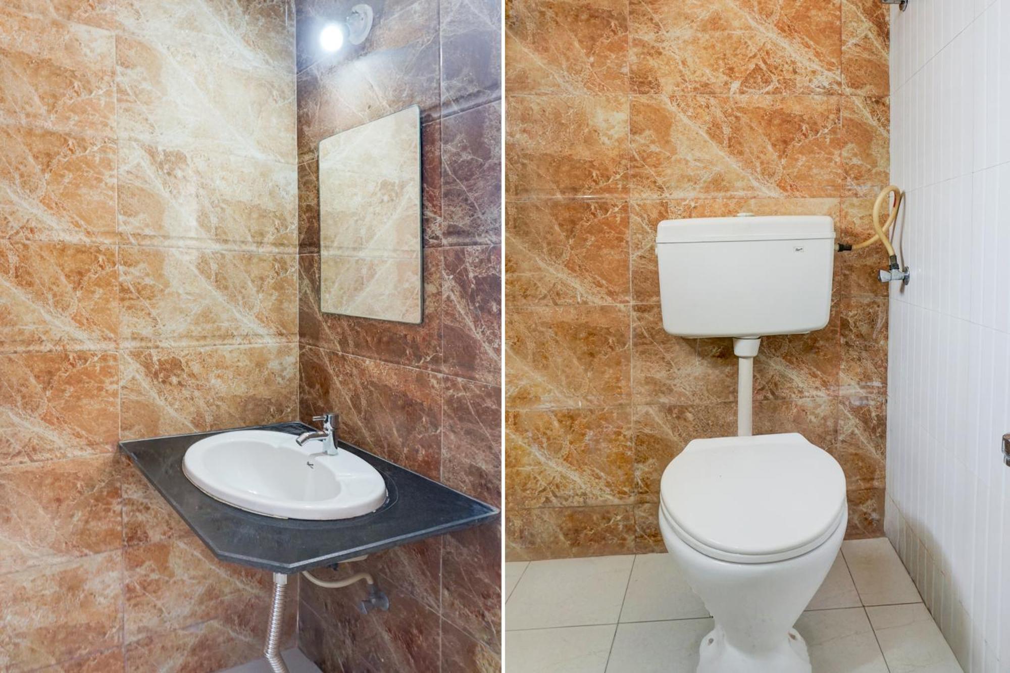 Super Collection O Veerbhadra Nagar Baner Hotel Meribel Village Bagian luar foto